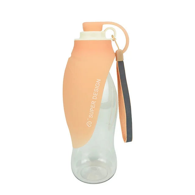 قنينة ماء محموله للحيوانات 580 ml